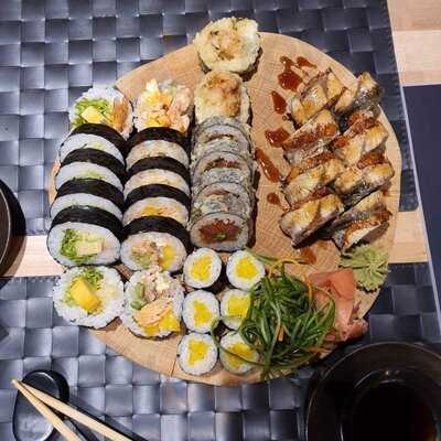 Maho Sushi & Restaurant