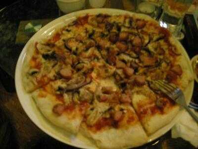 Greg & Tom Beer House Pub