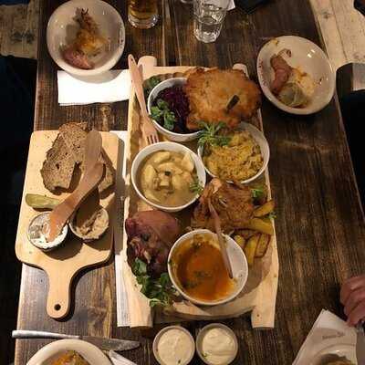 Chłopskie Jadło Kraków św. Jana