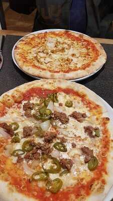 Pronto Pizza & Grill