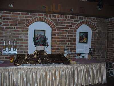 Petite Fleur Restaurant