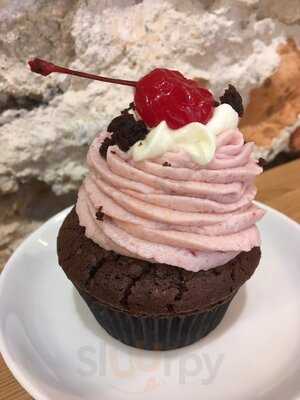 Cupcake Corner Bakery