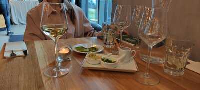 Manoa Green Resto Bar