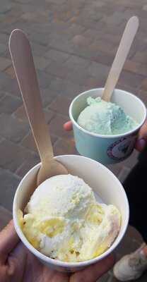 Smocza Gała Lodziarnia