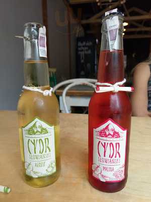 Nova Krova Vegan Burger & Bistro