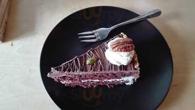 Nova Krova Vegan Burger & Bistro