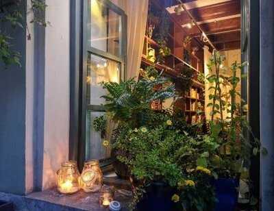 Bon Ami - Cafe & Bistro