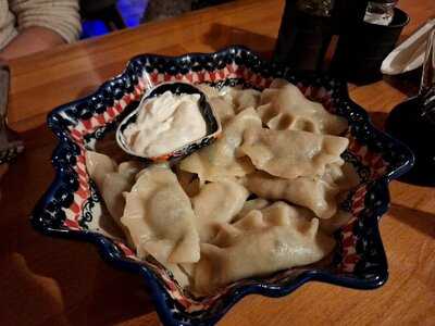 Mirror Bistro - Pierogi Bystro