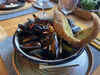 Autentyk Kuchnia I Ludzie