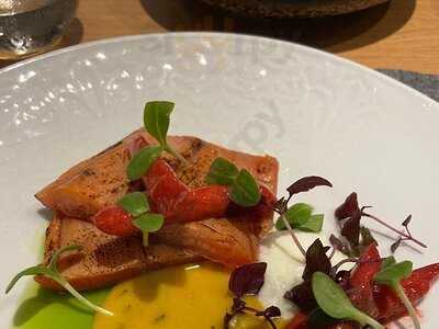 Autentyk Kuchnia I Ludzie