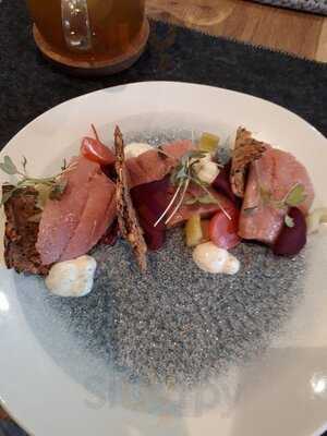 Lars Lars & Lars Bistro Pub