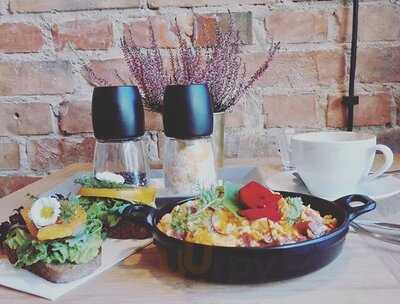 Coconat - Cafe & Breakfast