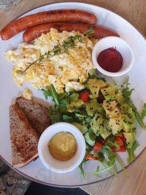 Coconat - Cafe & Breakfast