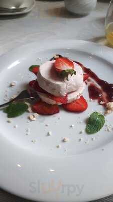 Cztery Pory Roku Restauracja