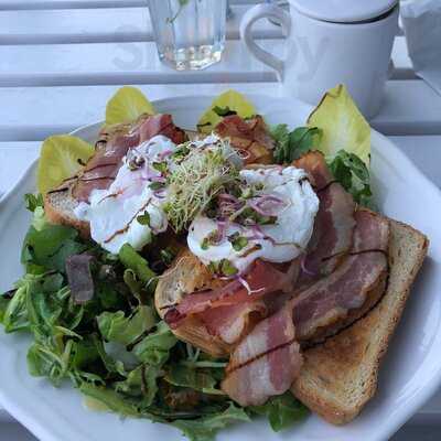 Marcelino Chleb I Wino