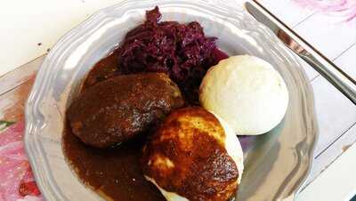 Marcelino Chleb I Wino