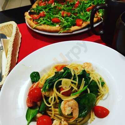 Brocci - Pizza * Pasta * Kawa