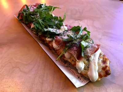 Bread Street Zapiekanki Premium