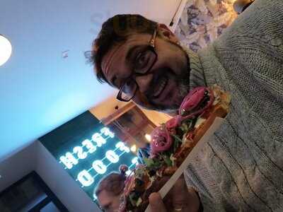 Bread Street Zapiekanki Premium