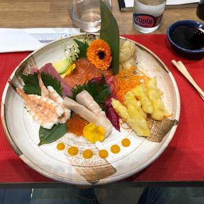 Yattai Sushi Bar Jeżyce