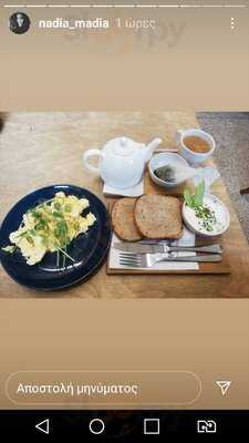 Kahawa Kawa I Książka