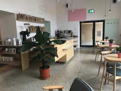 Kahawa Kawa I Książka