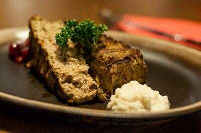 Chata Marycha Grill & Bistro