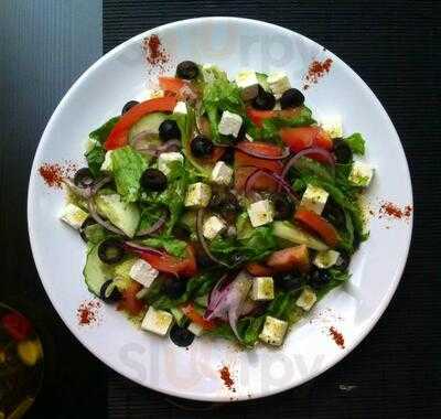 Soprano Pizza & Kebab & Grill