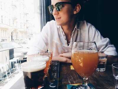 Kufle I Kapsle Craft Beer Pub