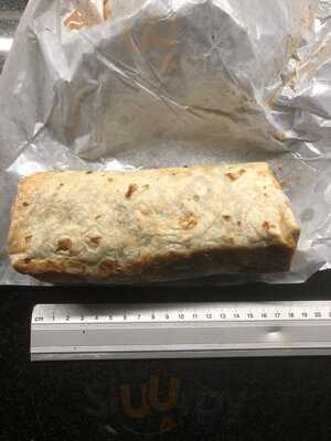 Momencik Vegan Burritos & Tacos