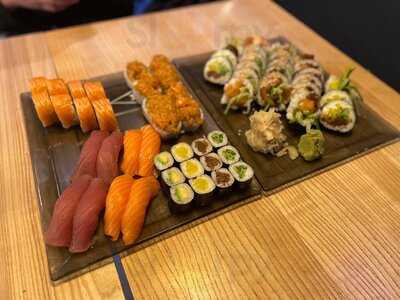 Maestro Sushi Restaurant