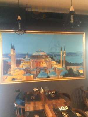 Lezzet Restaurant & Hotel