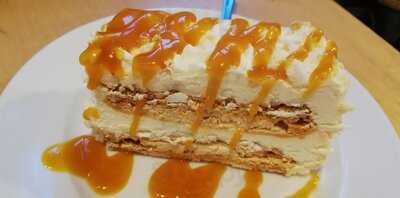 Bella Napoli - Kondratowicza 18