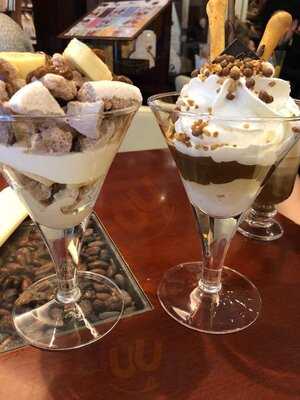 Pijalnia Czekolady E.wedel Złote Tarasy