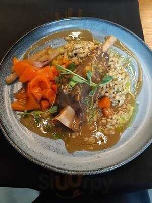 Wuwu Bistro Vodka Bar