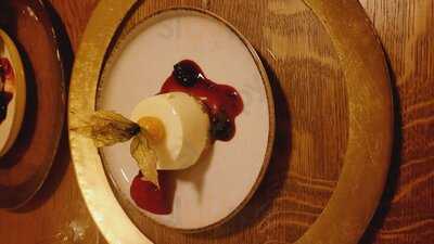 Romantyczna Restauracja, Rynek Starego Miasta 18