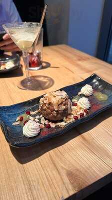 Shoku Restaurant & Bar