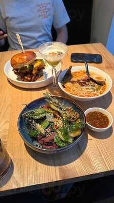 Shoku Restaurant & Bar