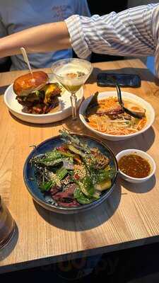 Shoku Restaurant & Bar