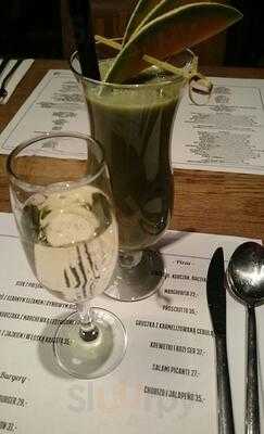 Bątą - Jedzenie I Picie