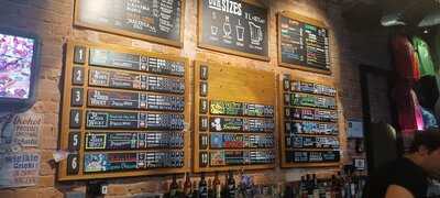 Jabeerwocky Craft Beer Pub