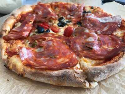 Pazzo Caffe & Piekarnia & Bistro