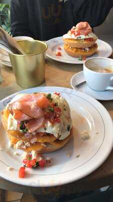 Bułkę Przez Bibułkę