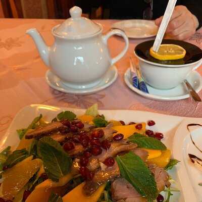 Boruta, Restauracja Kawiarnia