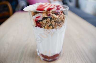 Klubokawiarnia Tam I Z Powrotem