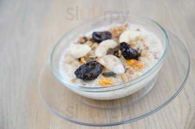 Klubokawiarnia Tam I Z Powrotem