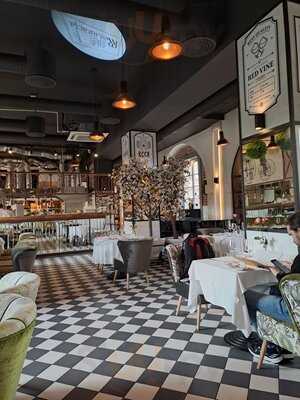 U Kucharzy W Arsenale