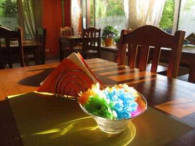 Tulsi Indyjska Restaracja  Warszawa - Mokotow