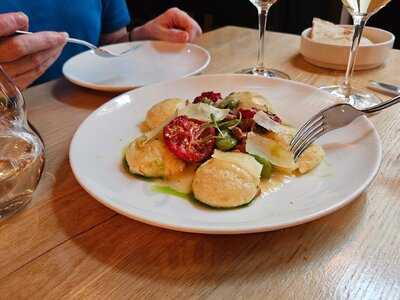 Kieliszki Na Próżnej