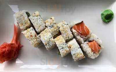 Nama Sushi Bar & Lounge